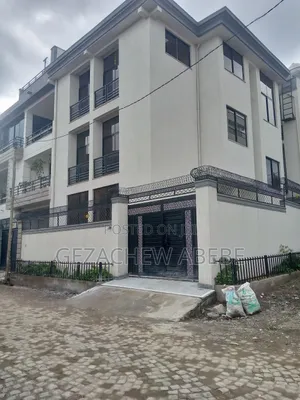 ለሸያጭ የቀርበ G+2