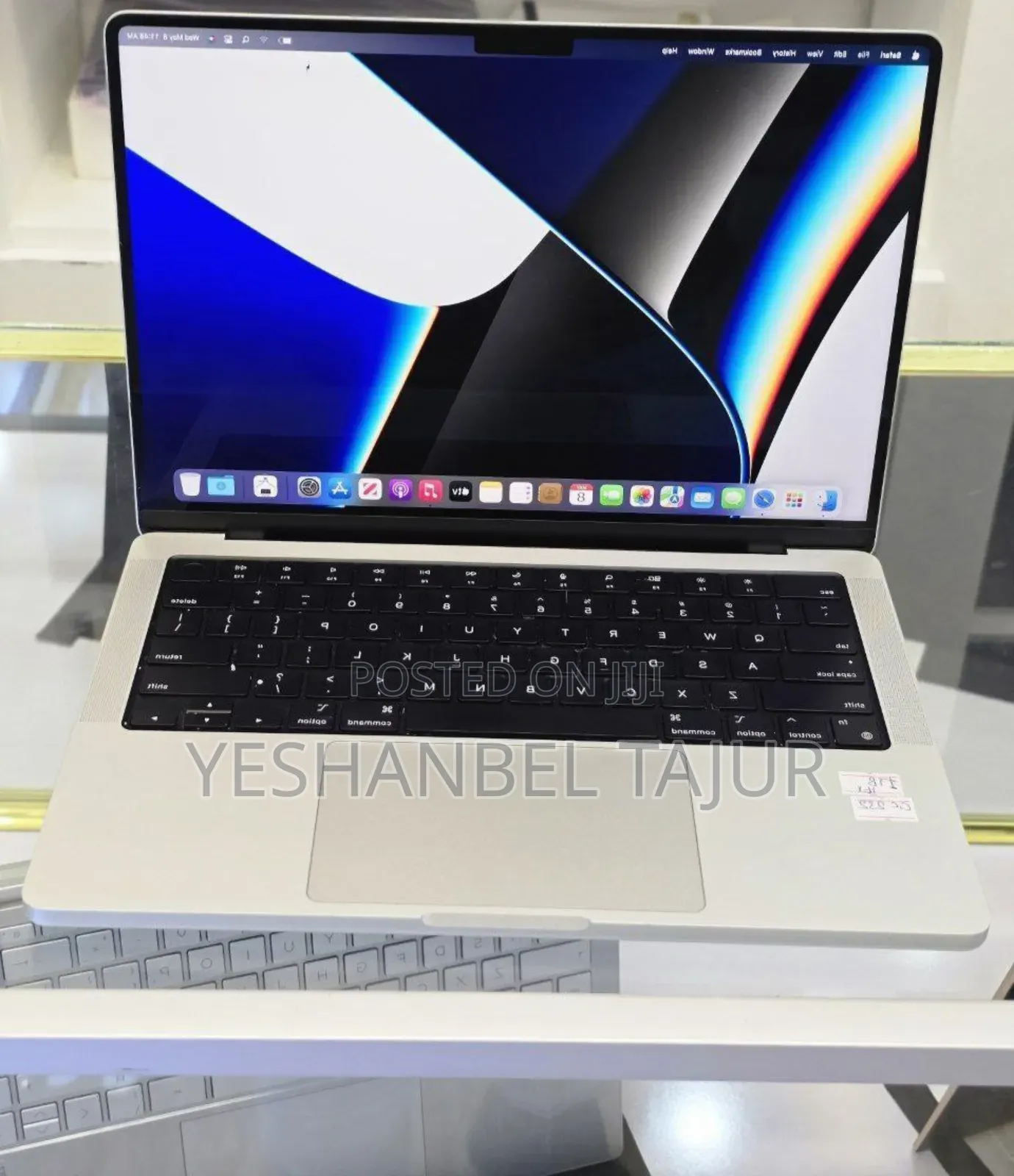New Laptop Apple MacBook Pro 16GB Apple M1 Pro SSD 512GB