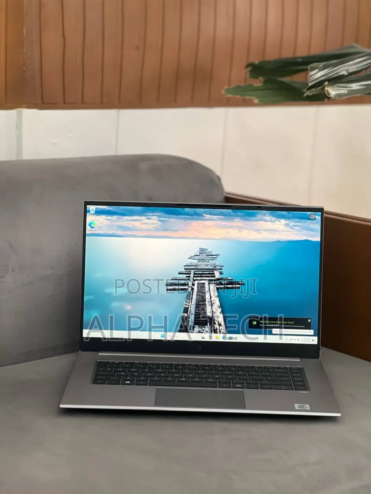 New Laptop HP Zbook Studio G7 16GB Intel Core I7 SSD 512GB