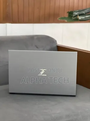 New Laptop HP Zbook Studio G7 16GB Intel Core I7 SSD 512GB