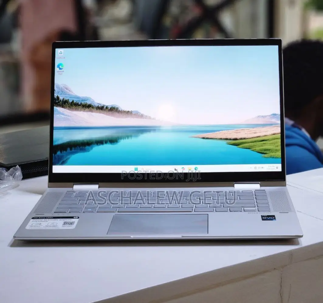 New Laptop HP Envy X360 16GB Intel Core I5 SSD 512GB