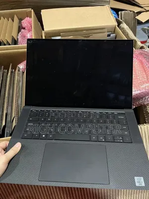 New Laptop Dell XPS 13 32GB Intel Core I7 SSD 512GB