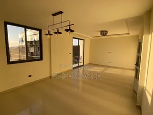 6bdrm Townhouse/Terrace in አያት, Yeka for sale