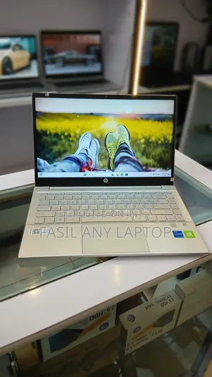 New Laptop HP Pavilion 14 2GB Intel Core I5 SSD 1T