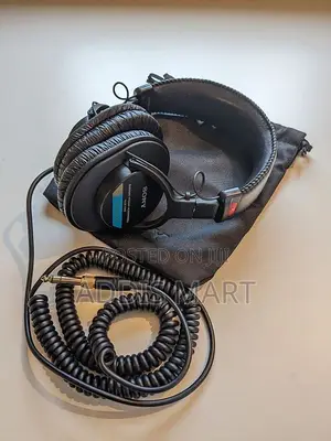 Photo - Sony 7506 Mdr Headphones