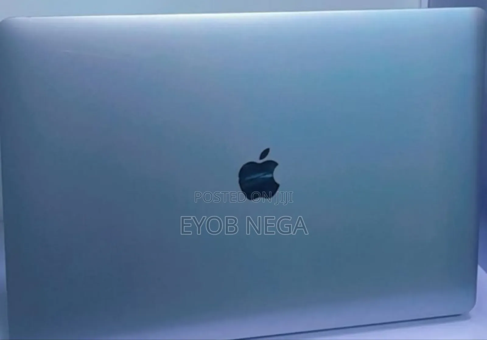 New Laptop Apple MacBook Pro 2019 16GB Intel Core i9 SSD 512GB