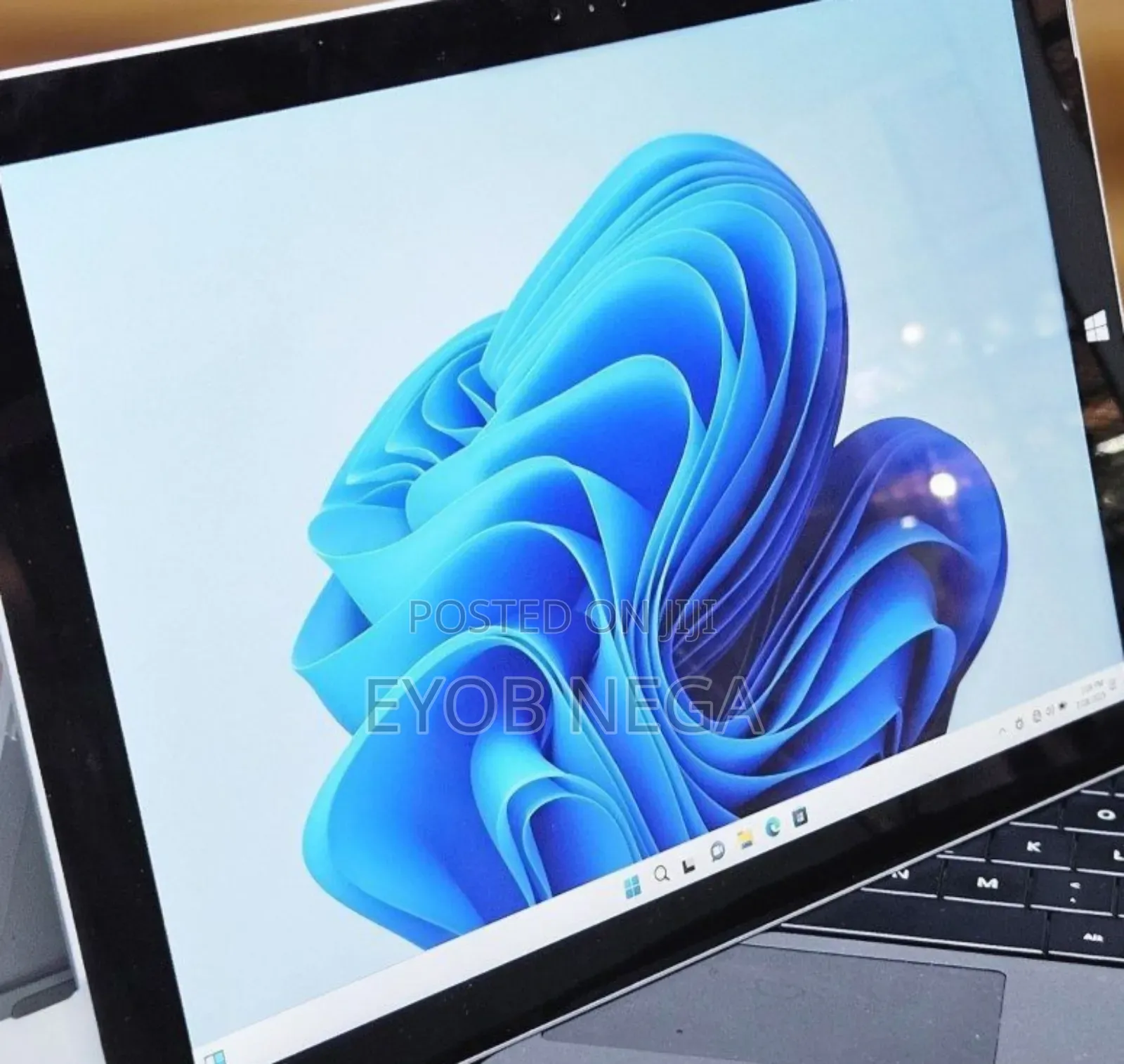 New Laptop Microsoft Surface Pro 3 8GB Intel Core i5 SSD 256GB