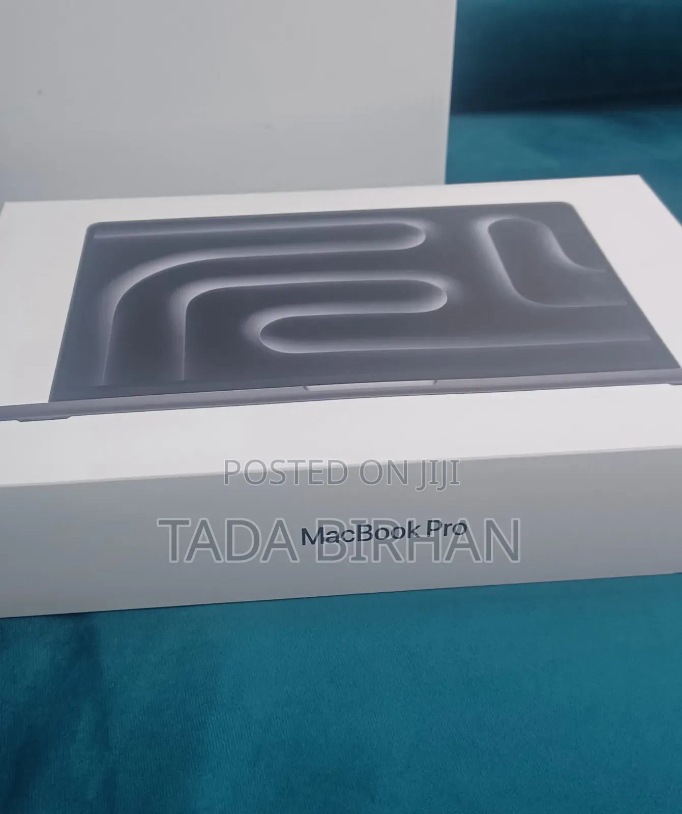New Laptop Apple MacBook Pro 2024 M4 14-Inch 16GB Apple M4 Pro SSD 1T