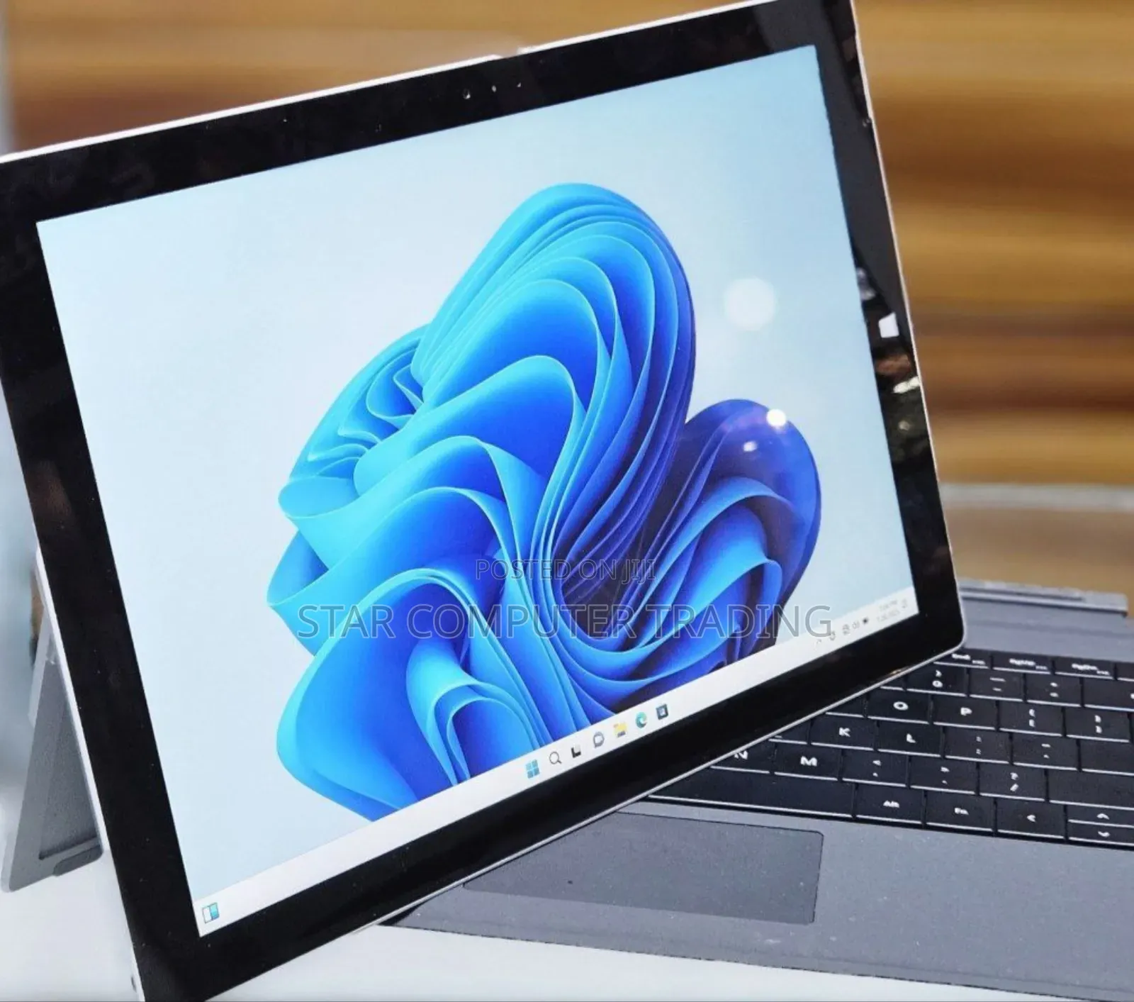 New Laptop Microsoft Surface Pro 3 8GB Intel Core I5 SSD 256GB