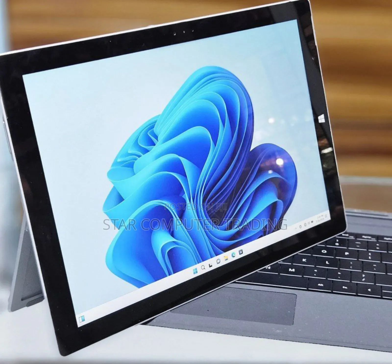 New Laptop Microsoft Surface Pro 3 8GB Intel Core I5 SSD 256GB