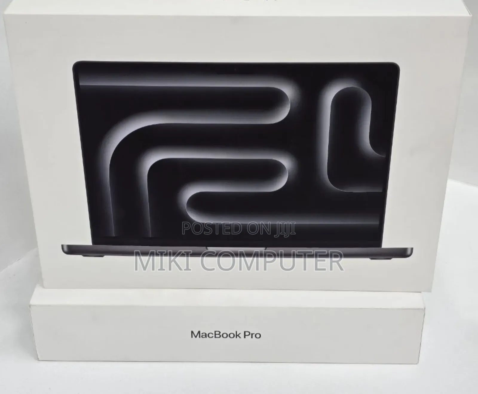 New Laptop Apple MacBook Pro 2023 M3 Max 14-Inch 18GB Intel SSD 1T