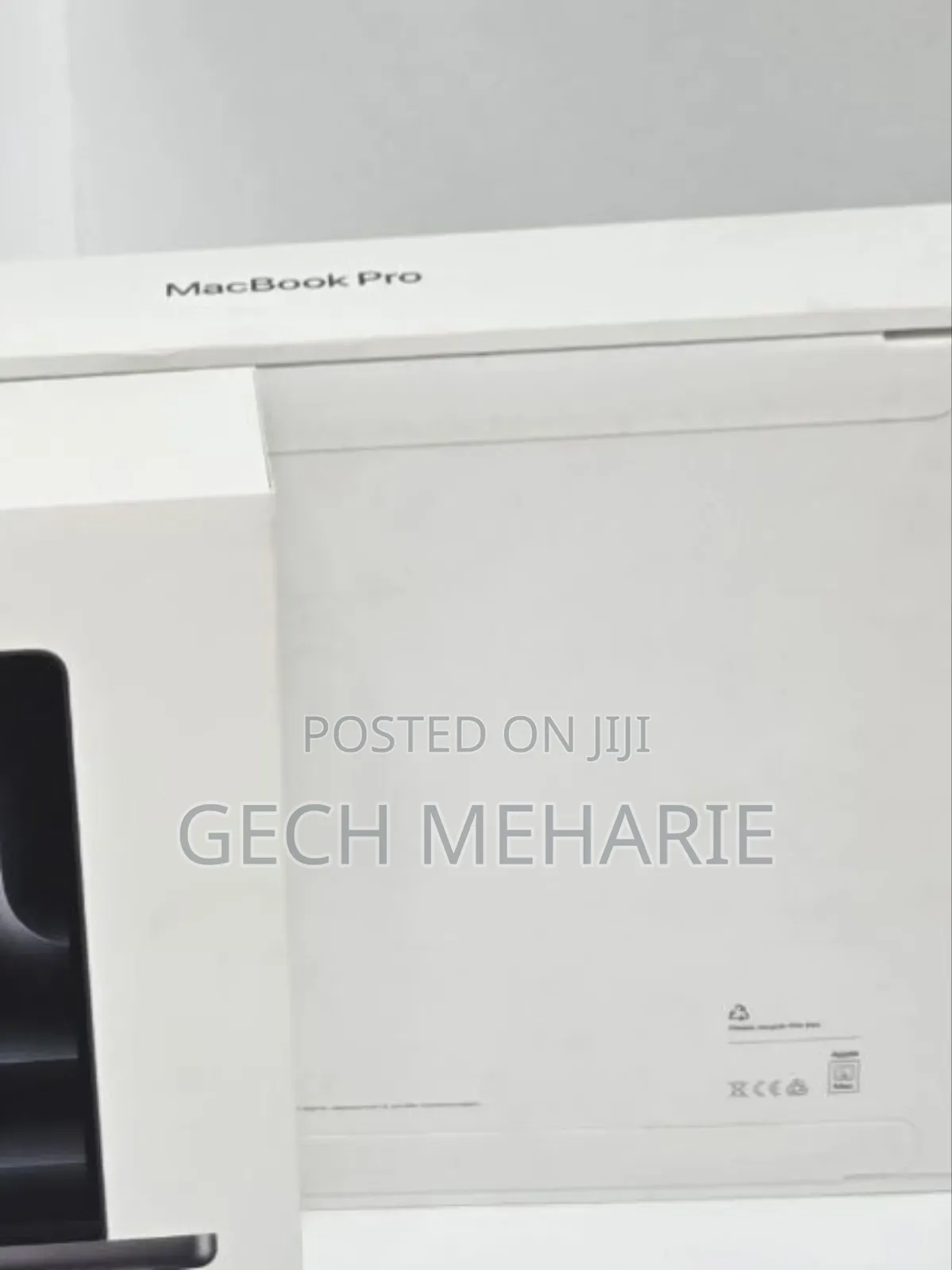 New Laptop Apple MacBook Pro 2024 M4 14-Inch 18GB Apple M4 Pro SSD 1T