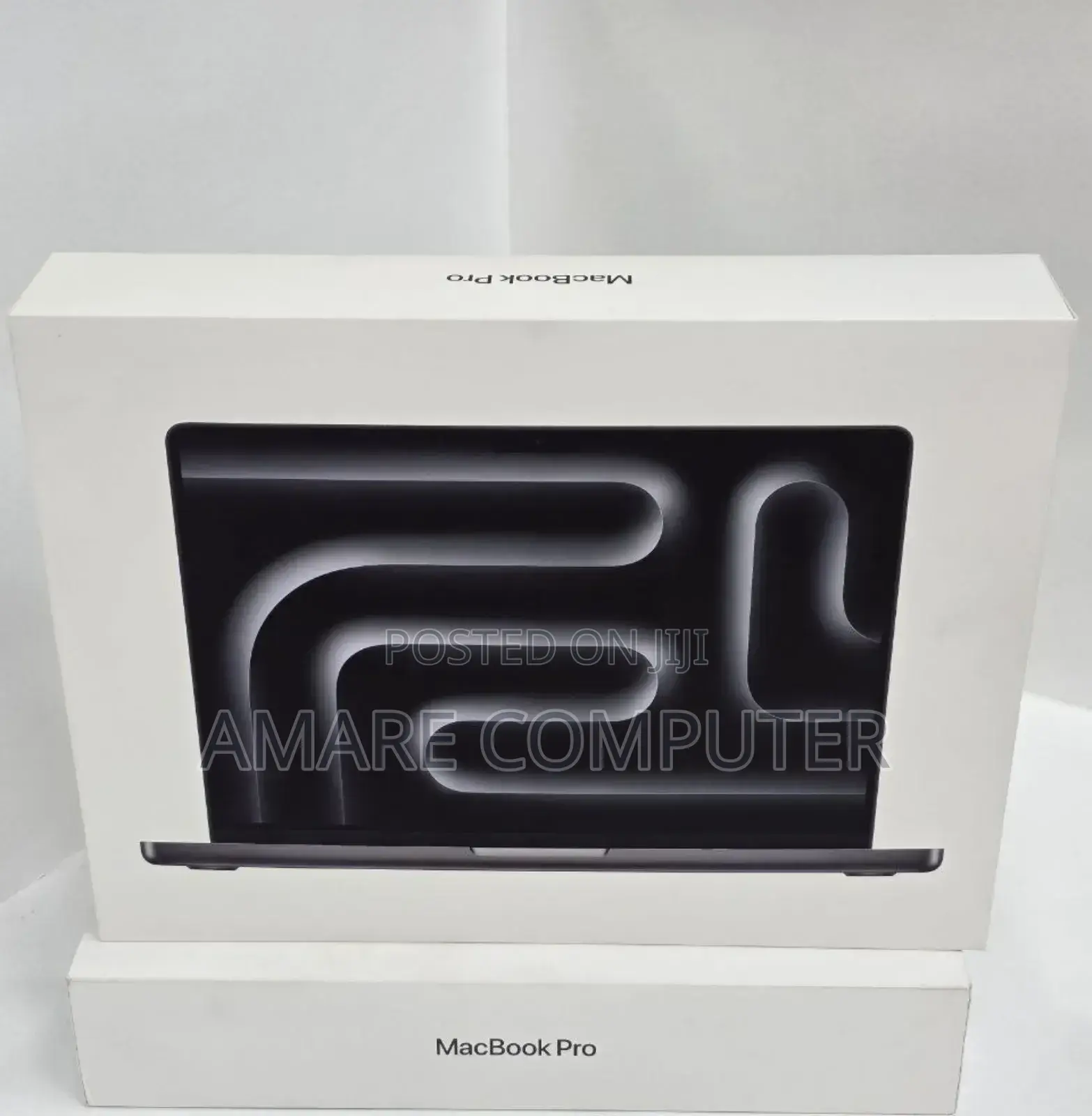 New Laptop Apple MacBook Pro 2024 M4 14-Inch 18GB Apple M4 Pro SSD 1T