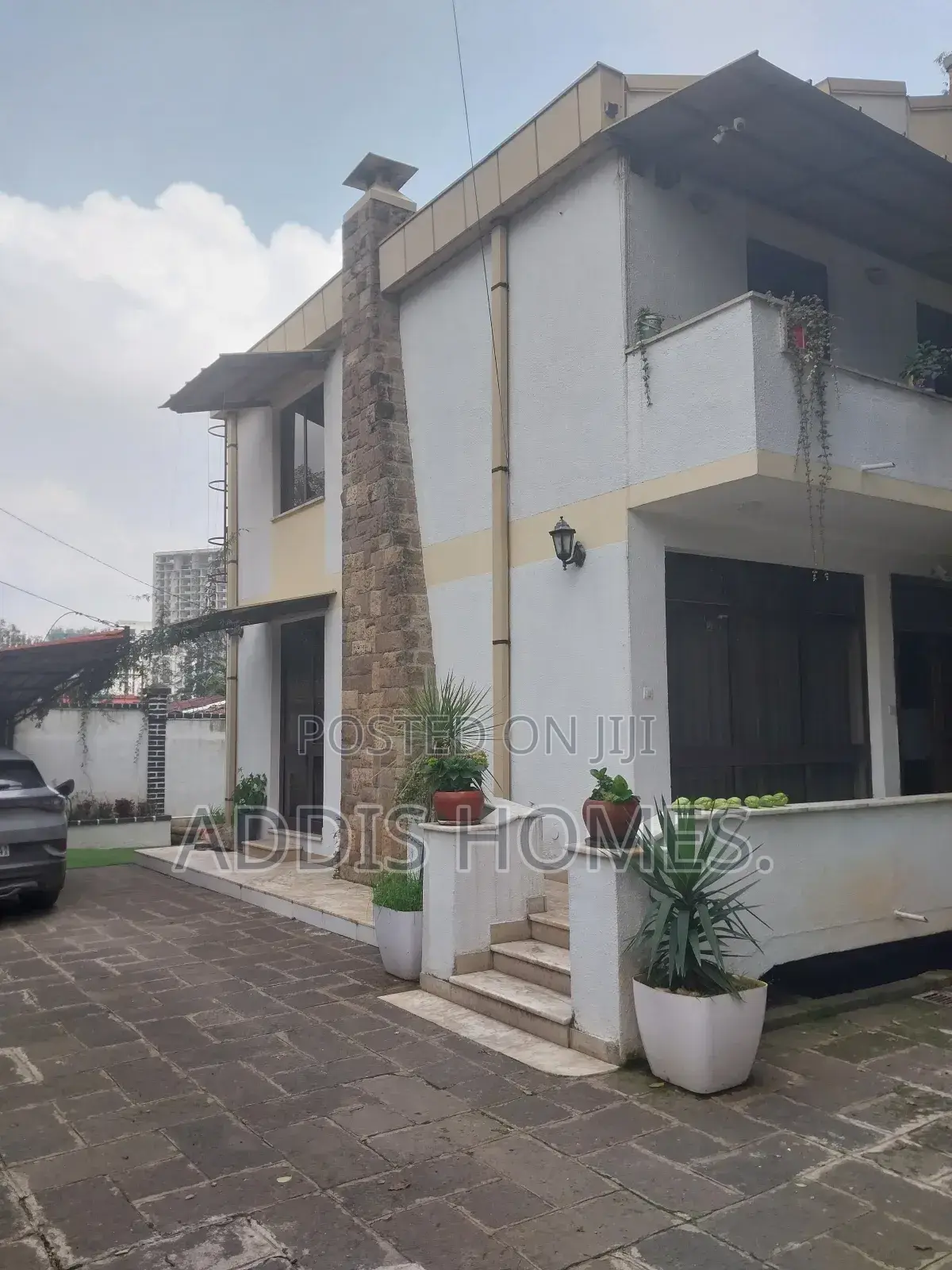 Furnished 4bdrm Villa in Bole for rent