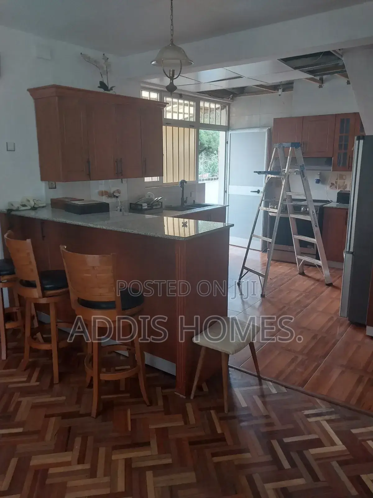 Furnished 4bdrm Villa in Bole for rent