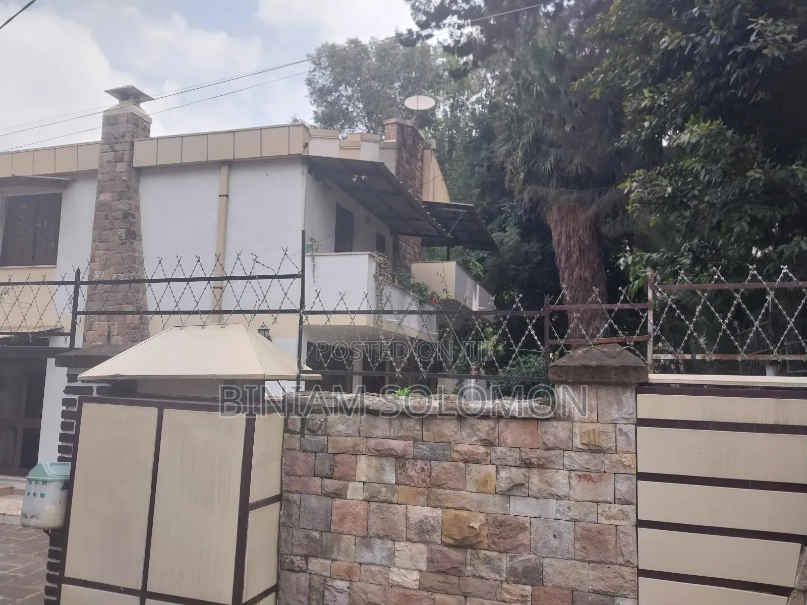 Furnished 4bdrm Villa in Bole for rent