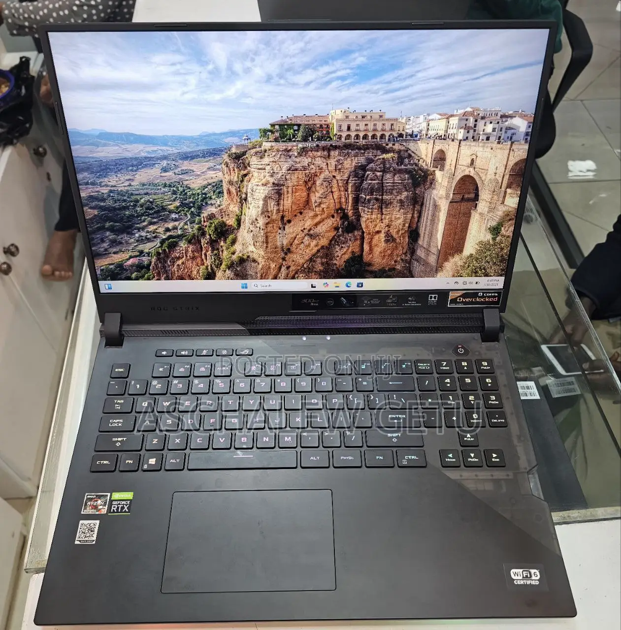 New Laptop Asus ROG Strix G15 16GB AMD Ryzen 9 SSD 1T