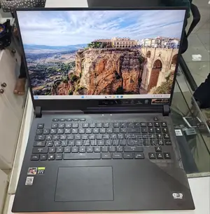 New Laptop Asus ROG Strix G15 16GB AMD Ryzen 9 SSD 1T