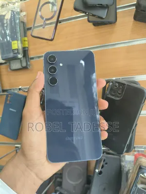 Photo - New Samsung Galaxy A55 256 GB Black