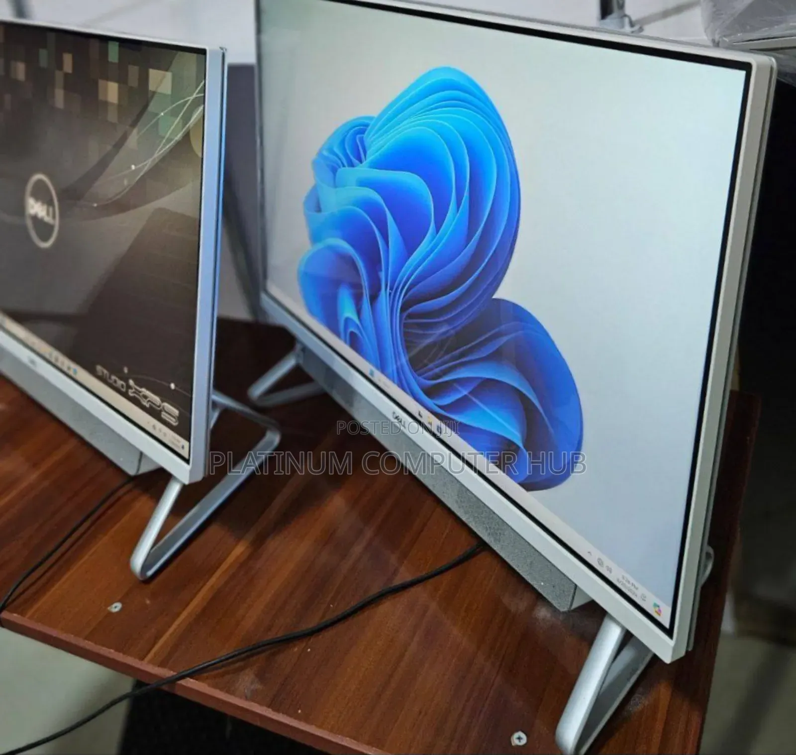 New Dell Inspiron 27 All-in-One 12GB Intel Core I7 SSD 512GB