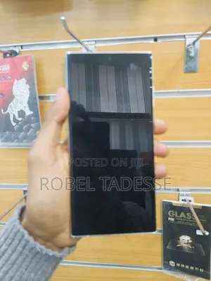 Photo - Samsung Galaxy S23 Ultra 256 GB White