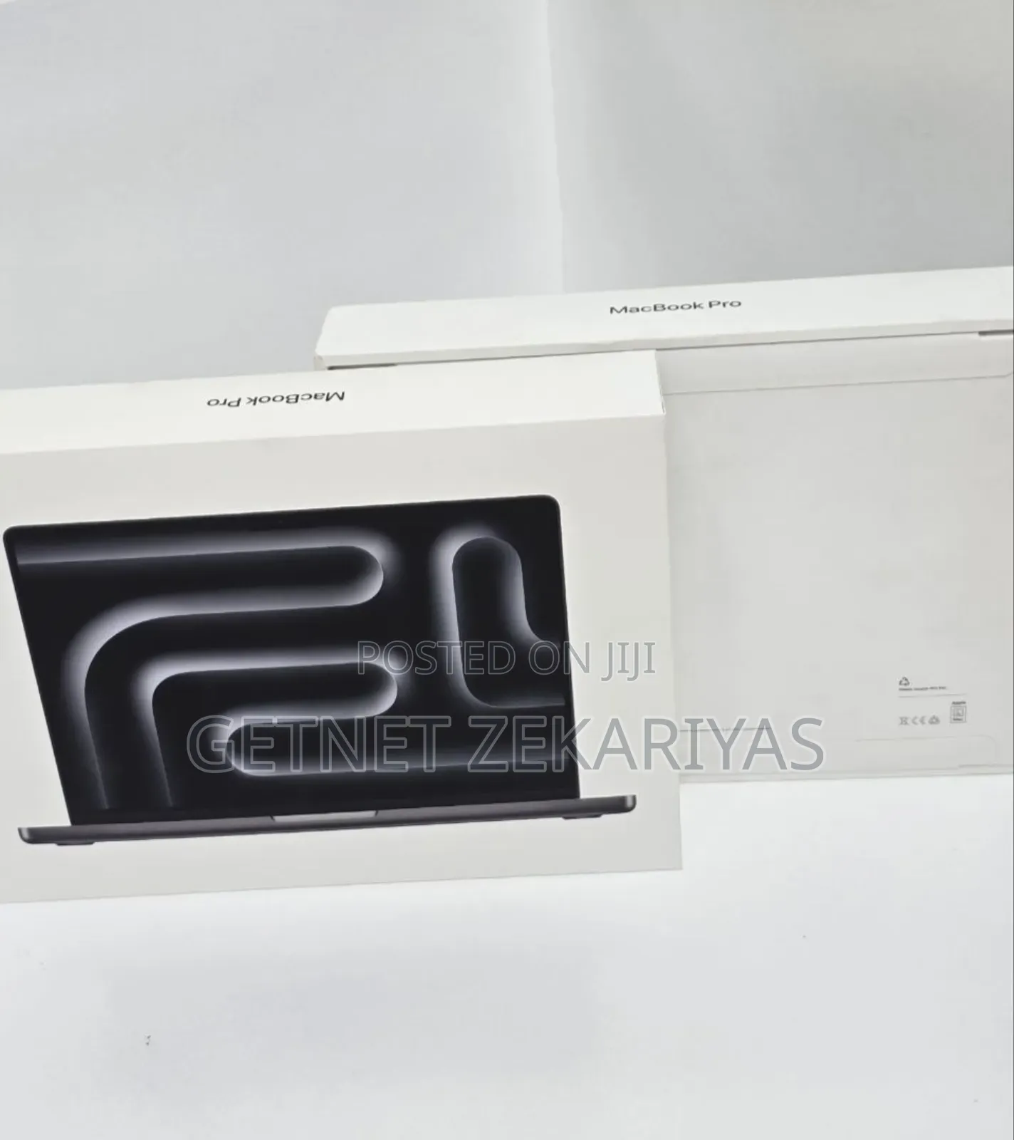 New Laptop Apple MacBook Pro 2024 M4 14-Inch 18GB Apple M4 SSD 1T