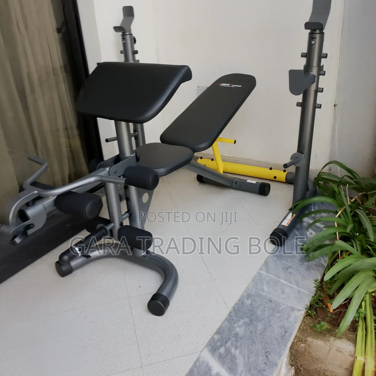 Bench High Quality Brand