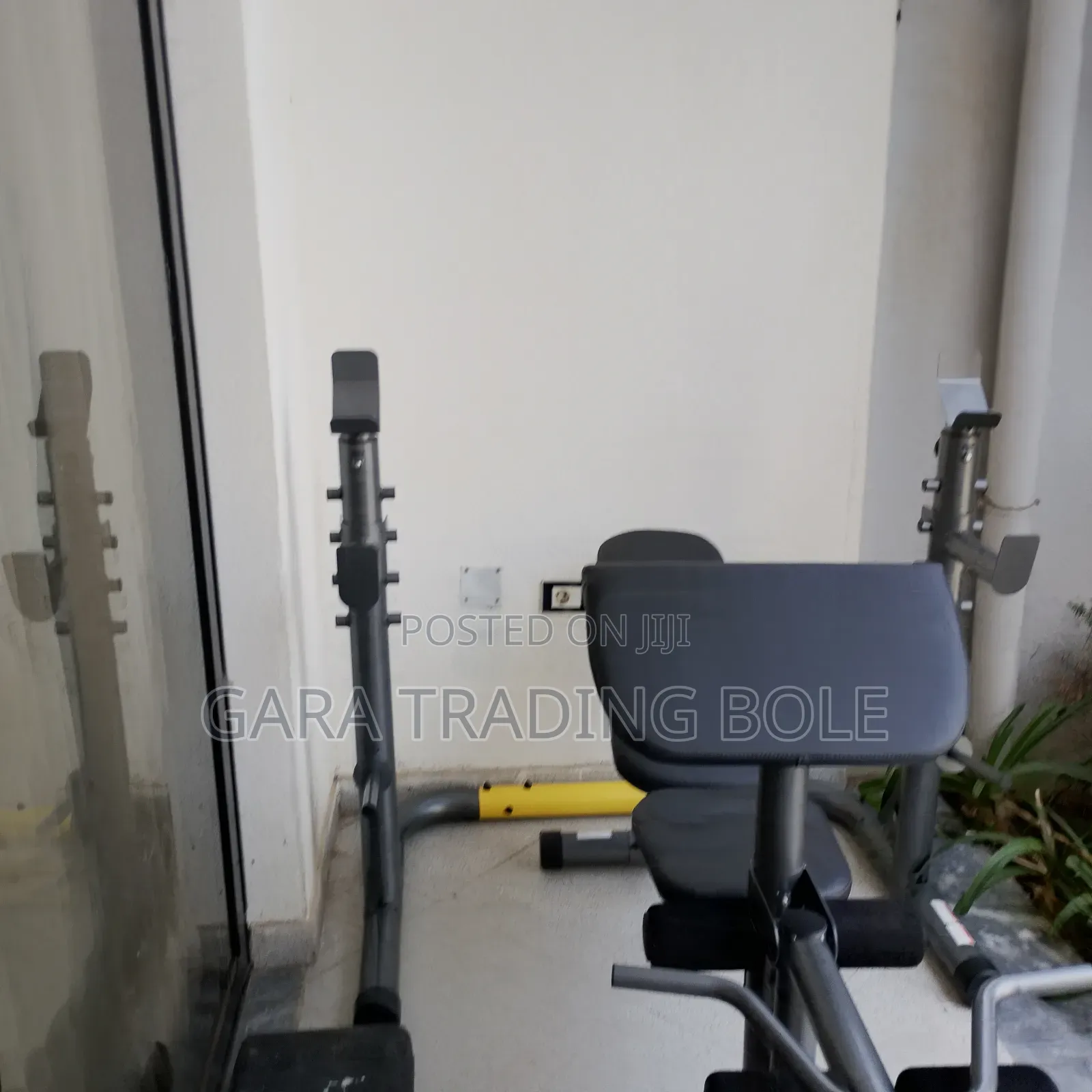 Bench High Quality Brand