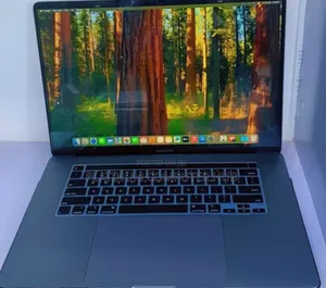 Photo - New Laptop Apple MacBook Pro 2019 16GB Intel Core i9 SSD 512GB