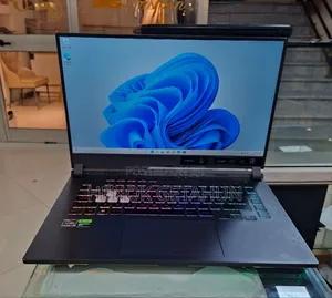 New Laptop Asus ROG Strix G15 16GB AMD Ryzen 7 SSD 1T