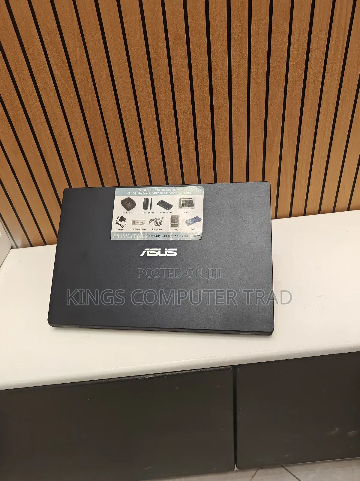 Laptop Asus Vivobook E200HA 4GB Intel Pentium SSD 128GB