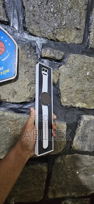 Photo - Samsung Galaxy Watch 5 44mm