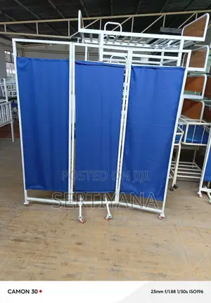 Photo - Screen 3 Fold