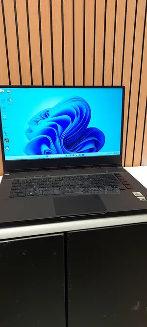 Photo - New Laptop Asus ROG Zephyrus G14 16GB Intel Core I7 SSD 1T