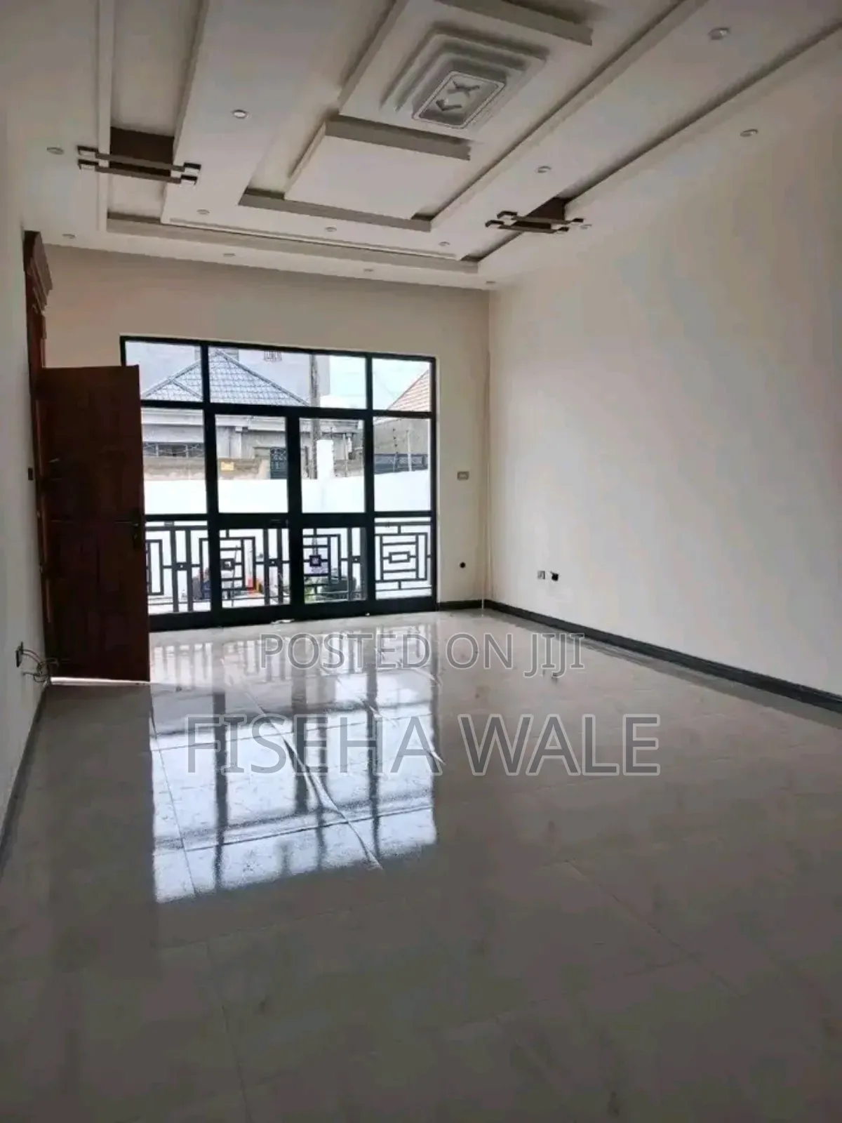 4bdrm Villa in አያት, Yeka for sale