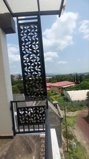 Photo - 7bdrm House in Oromia, East Shewa for sale