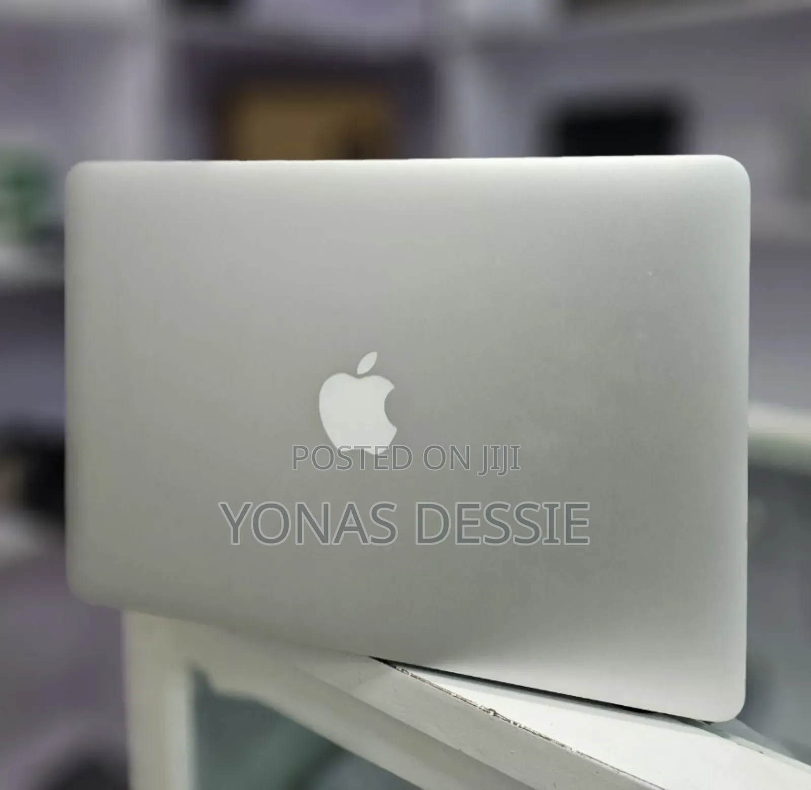 New Laptop Apple MacBook Air 2017 8GB Intel Core I5 SSD 128GB