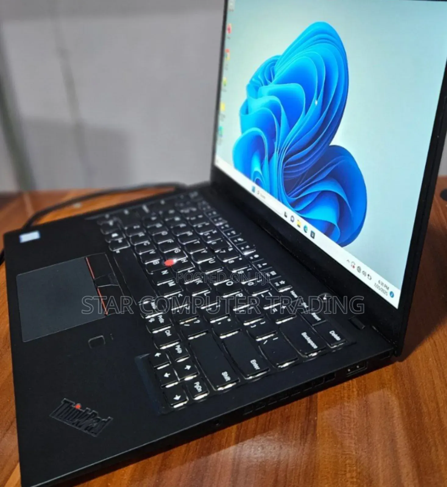 New Laptop Lenovo ThinkPad X1 Carbon 8GB Intel Core I5 SSD 512GB