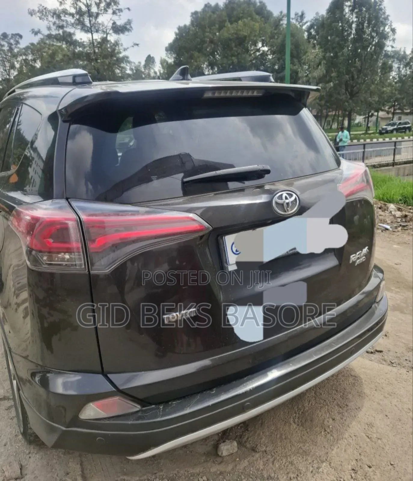 Toyota RAV4 2016 Matt Black