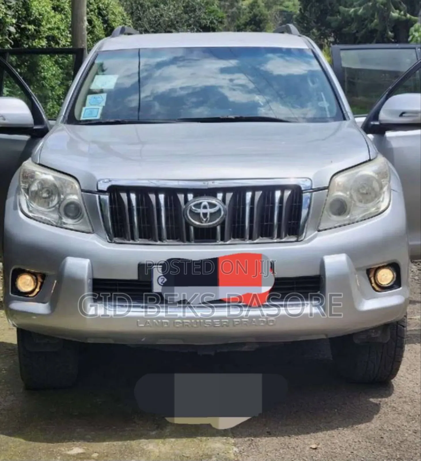 Toyota Land Cruiser Prado 2013 Silver