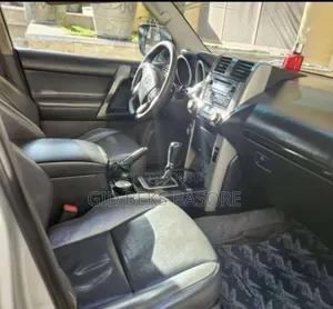 Toyota Land Cruiser Prado 2013 Silver