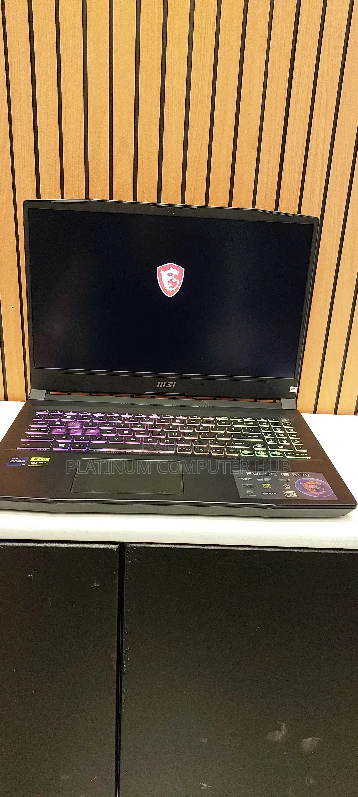 New Laptop MSI Pulse GL76 16GB Intel Core I9 SSD 1T