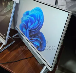 Photo - New Dell Inspiron 27 All-in-One 12GB Intel Core I7 SSD 512GB