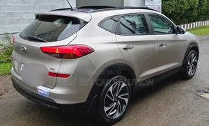 Hyundai Tucson 2020 Gold