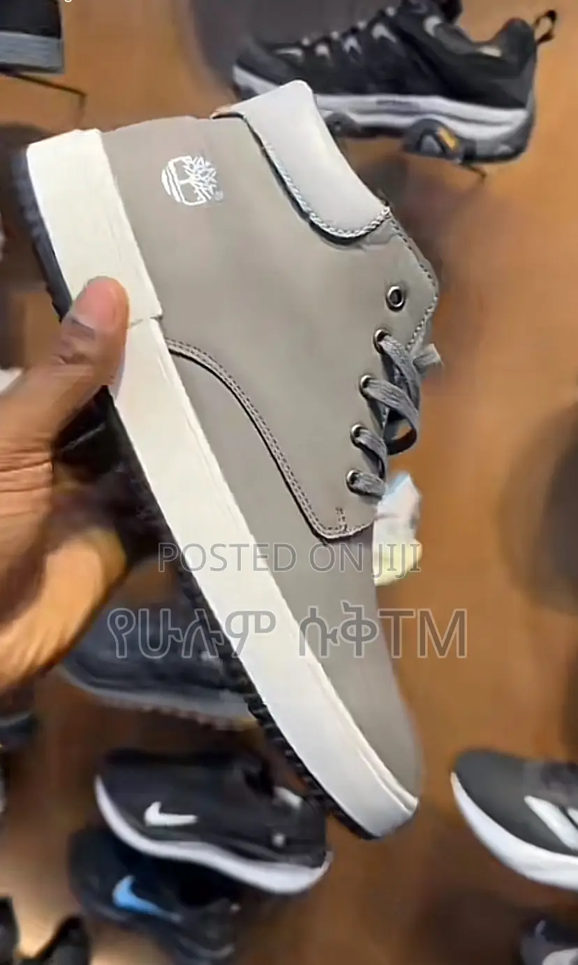 Original Timberland Chukka ‘Light Grey’ Men’S Leather Shoes