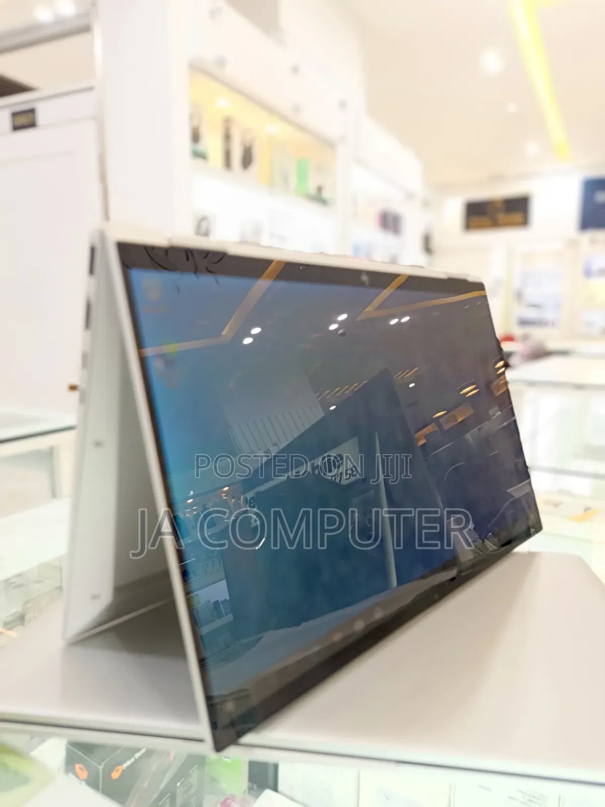 New Laptop HP EliteBook X360 1040 G7 16GB Intel Core I7 SSD 512GB