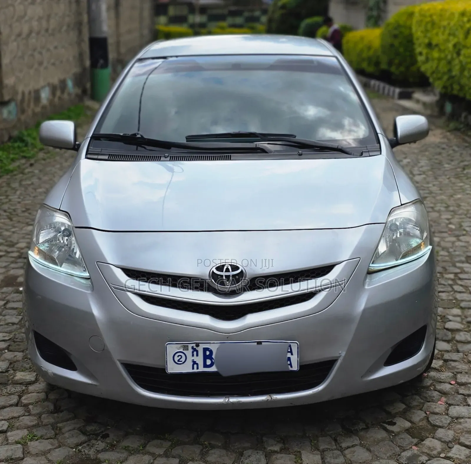 Toyota Yaris 2010 Silver