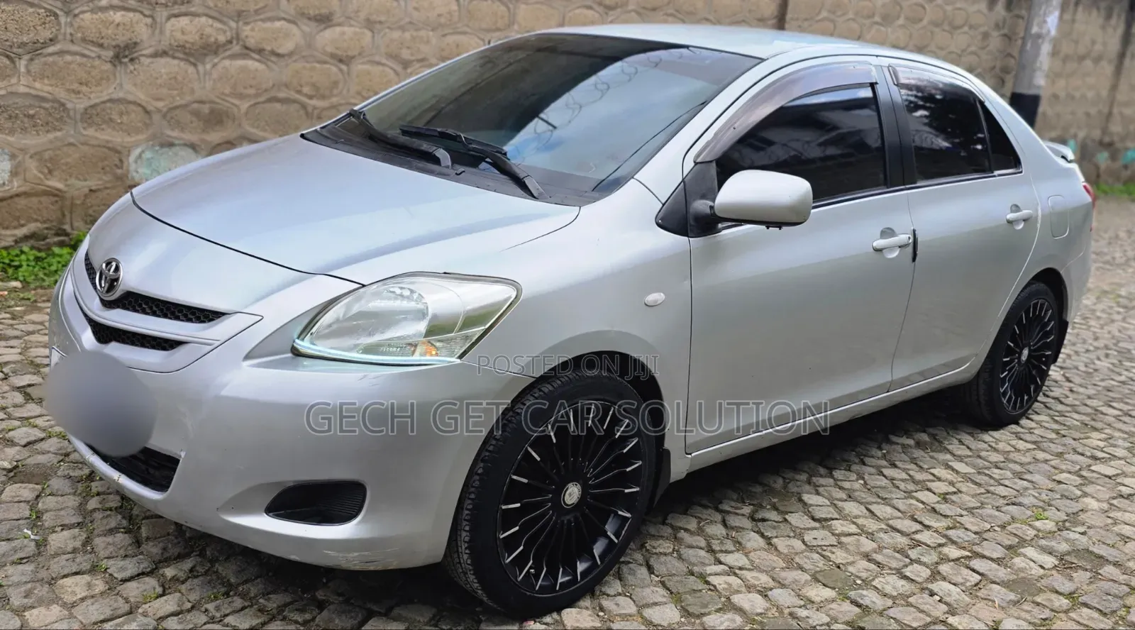 Toyota Yaris 2010 Silver