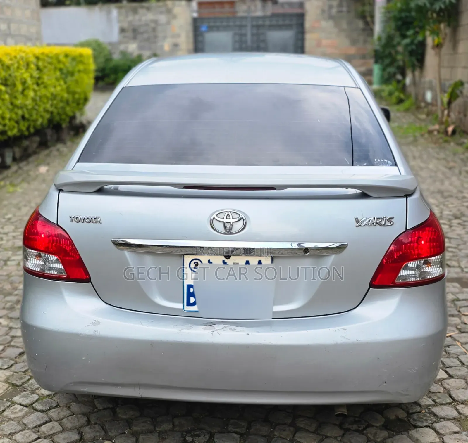 Toyota Yaris 2010 Silver