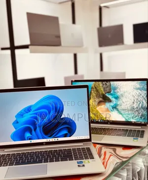 New Laptop HP ProBook 440 16GB Intel Core i7 SSD 1T